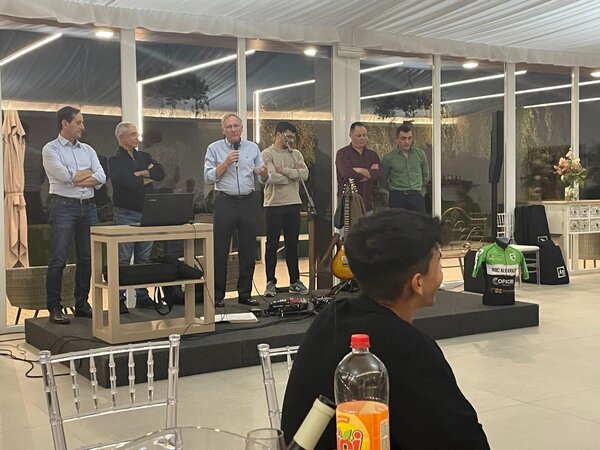 Associação de Alfarazes promove jantar de agradecimento