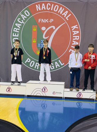 Centro Karaté Bushido Guarda conquista 1.º e 2.º lugares no Campeonato Nacional